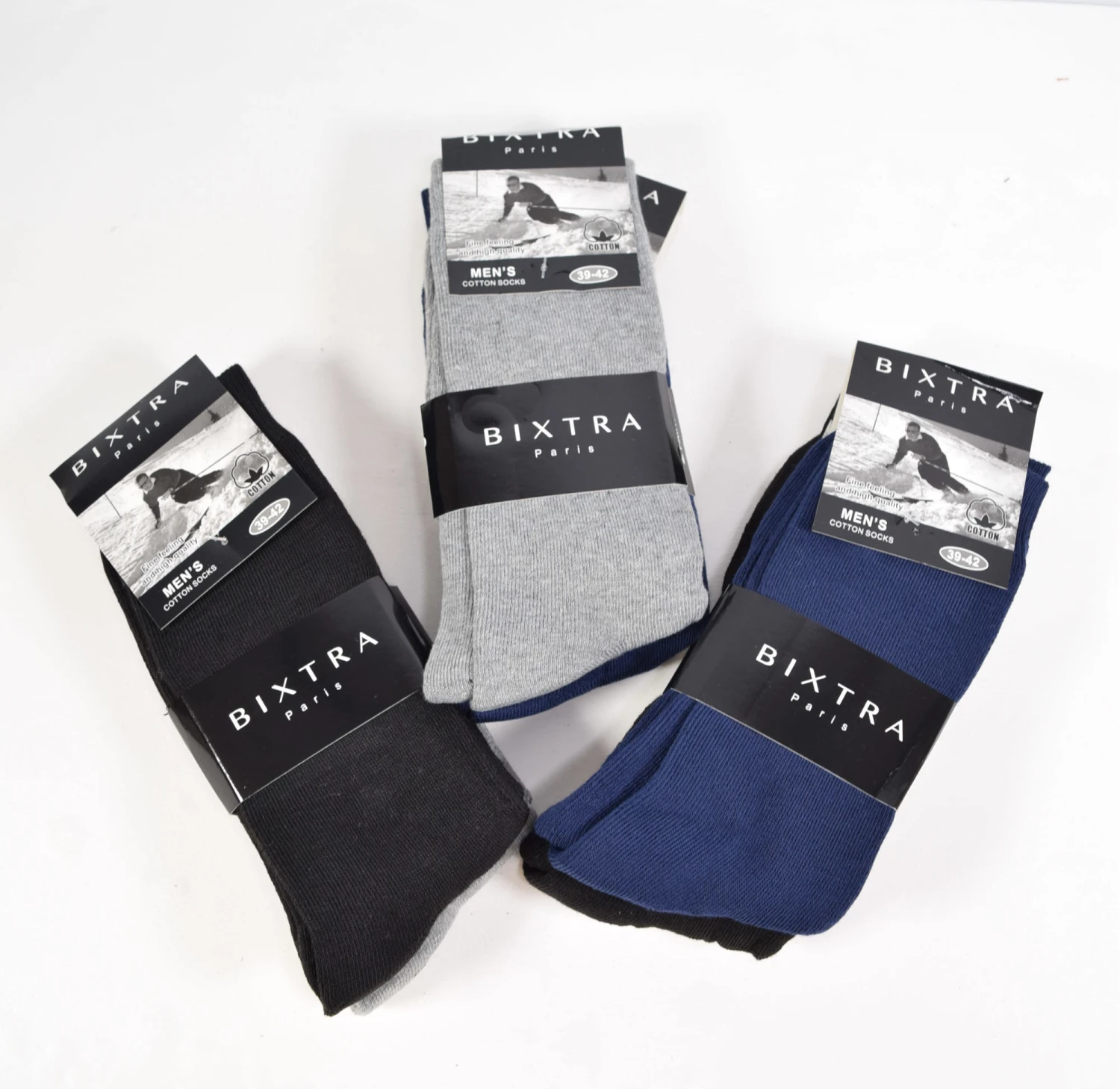 1 Paquet De 12 Paires Chaussettes Homme Noir Sans Motif (x2) 1 1 Paquet De 12 Paires Chaussettes Homme Noir Sans Motif (x2)
