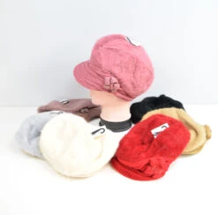 Chapeau Béret Femme 30% Angora Poilé Avec Fleur (x12)