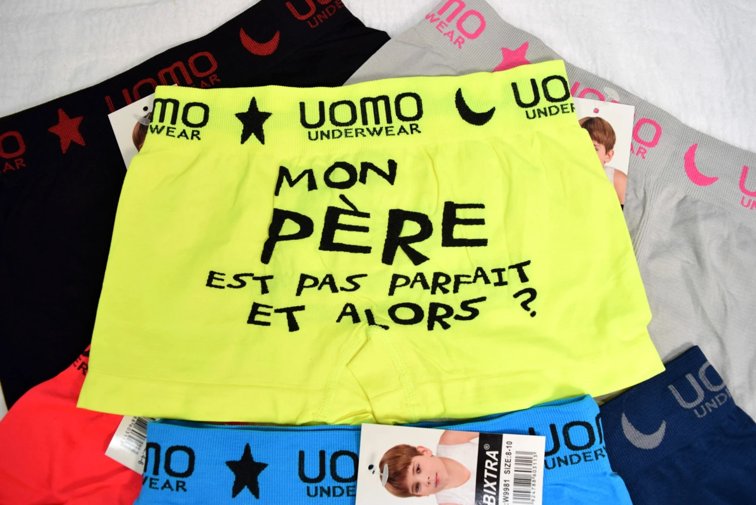 Caleçon Pour Garçon Avec Le Motif Mon Père Est Pas Parfait, Et Alors? (x18) 2 Caleçon Pour Garçon Avec Le Motif Mon Père Est Pas Parfait, Et Alors? (x18) – Image 2