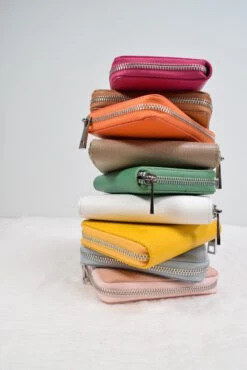 Made In Italie – Portefeuille Cuir Simple (x6) -Grossistefrance Soldes DSC 0431 scaled 1