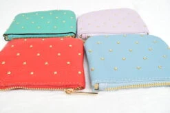 Made In Italie – Portemonnaie Cuir Motif Petit Pois Métal (x6) -Grossistefrance Soldes DSC 0443 scaled 4