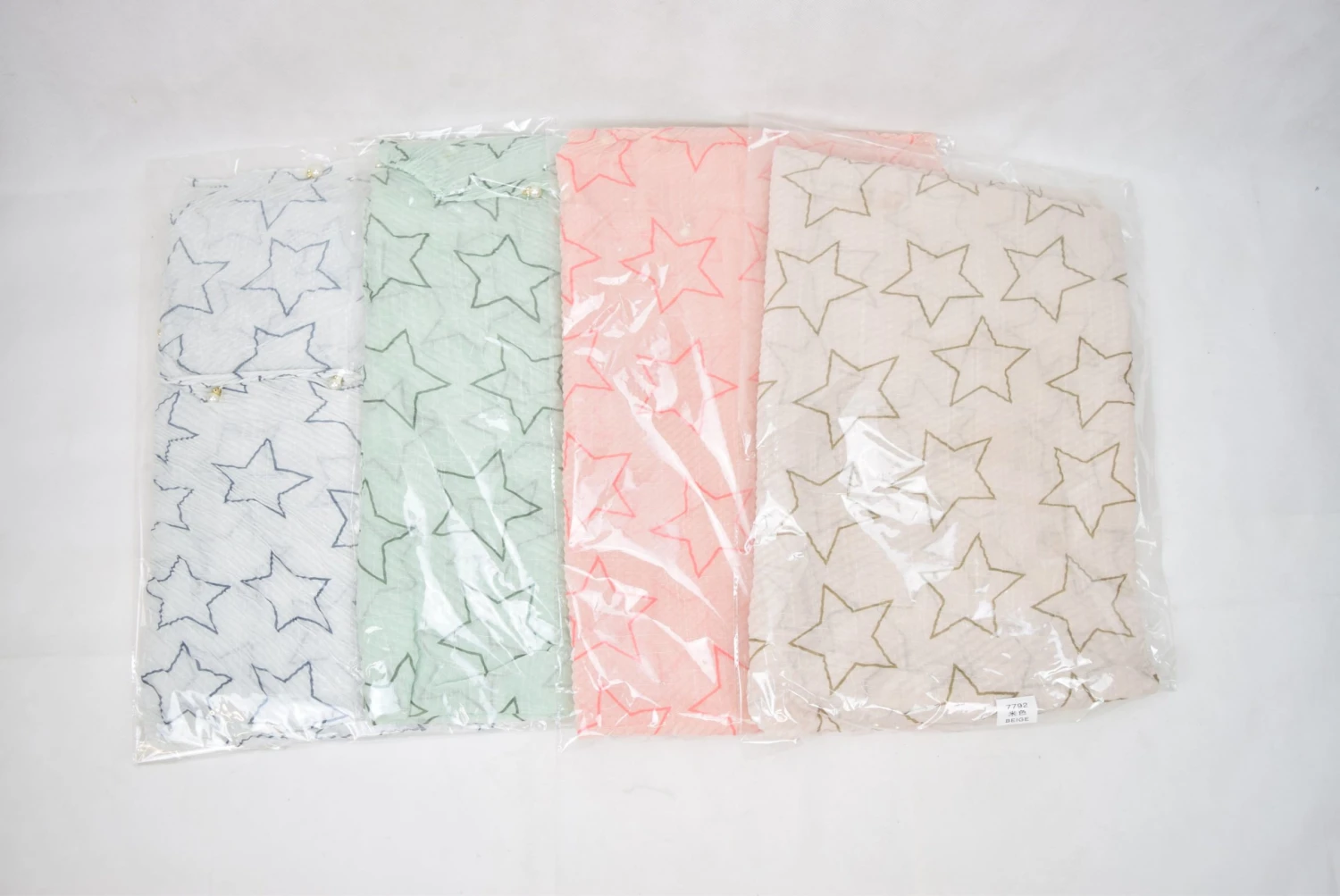 Foulard Rectangle 20%Algodon Motif Etoile Avec Perle Au Bord (x6) 3 Foulard Rectangle 20%Algodon Motif Etoile Avec Perle Au Bord (x6) – Image 3