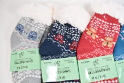 12 Paires Chaussettes Epais Enfant Motif Petit Homme De Neige (x1) -Grossistefrance Soldes DSC 0485 scaled 3