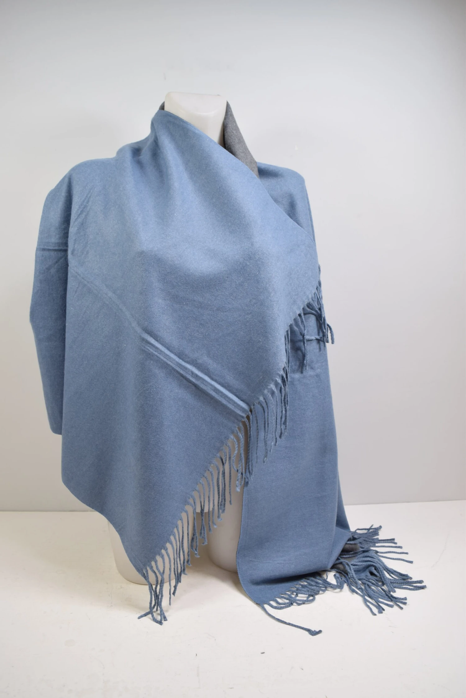 Echarpe Rectangle 30%Laine Double Face (x6) 3 Echarpe Rectangle 30%Laine Double Face (x6) – Image 3