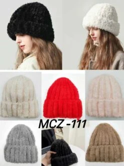 Bonnet Femme En Fausse Fourrure Ultra Douce (x12)